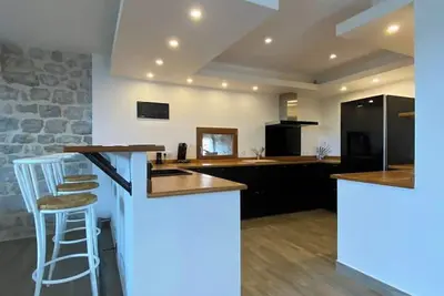 Image de Homerez - Maison de charme à Balazuc avec jardin et mobilier extérieur