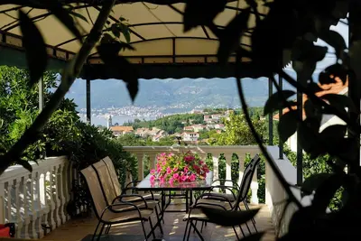 Image de Homerez - Appt vue montagne - Radovići
