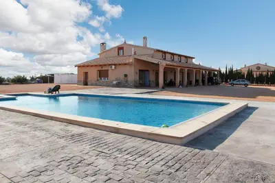 Image de Homerez - Apt. Villarrobledo, piscine