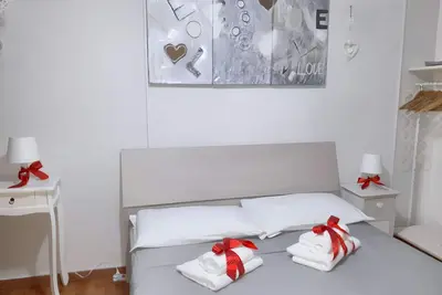 Image de Homerez - Appartement cosy Taranto 35 m² + Parking