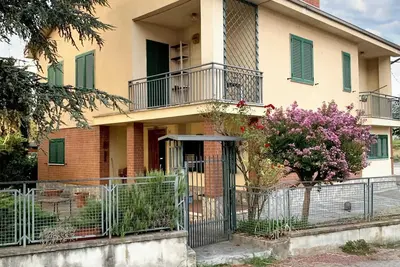 Image de Homerez - Maison charmante à Motta avec terrasse et jardin clôturé.