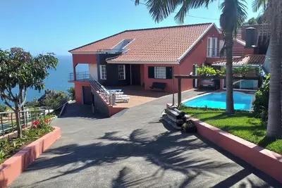 Image de Homerez - Appart. avec piscine Ă Lombo Do Doutor