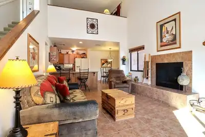 Image de Sabino Canyon cozy southwest retreat