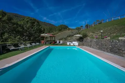 Image de Agréable appartement pour 6 personnes avec Wifi, piscine, Tv, véranda, animaux admis et parking