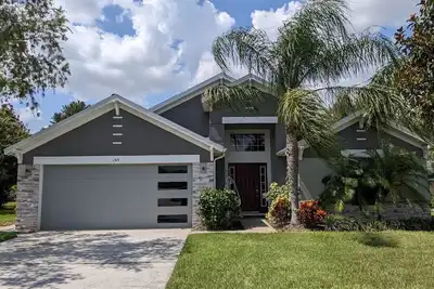 Image de Charming 4/3 in the Heart of Central Florida Upgraded appliances and furnishings