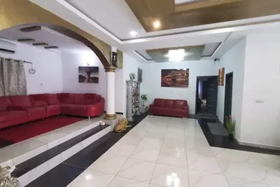 Image de Here is our lovely 1-Bed Apartment in Abidjan