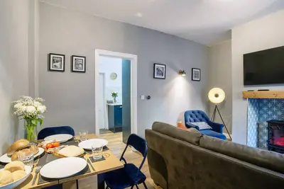 Image de Cosy 2 bedroom Cottage in a World Heritage Village