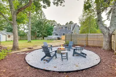 Image de Cape Cod Perfection - Mid-Cape Chatham!