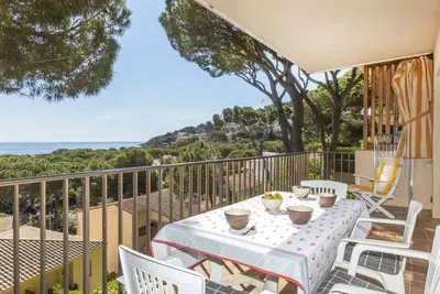 Image de \"Melis Ii M5 Playa de Pals\" by Interhome