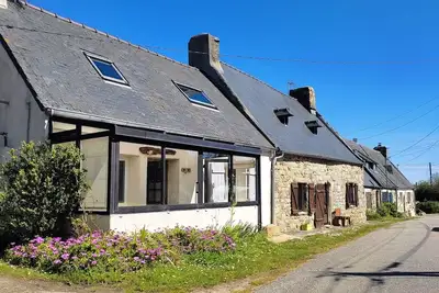 Image de Maison Crozon dans un petit village près de la plage