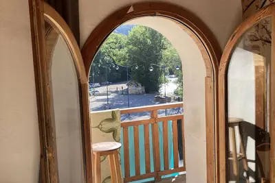 Image de Appartement \"De Charme\" avec vue sur montagne et balcon