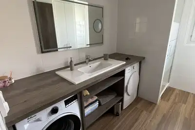 Image de A 5 minutes  à pied de nombreux attractions! Ideal pour les familles