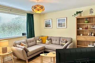 Image de Pass the Keys | Pembroke Dock Hidden Gem