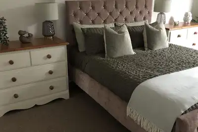 Image de Appartement-Supérieure-Sdb privée avec douche-Vue ville-3 Bed