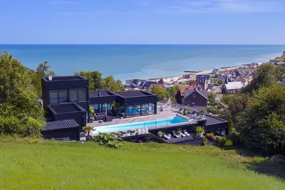 Image de La Villa Quartz, piscine, vue panoramique sur mer