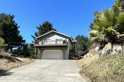 Image de Cozy House in Shelter Cove