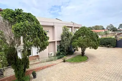 Image de Peaceful Escape! Huge studio Apartment in Adenta, Ghana