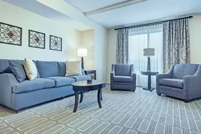 Image de Nov 14-16 Charming Old Town Alexandria 1 Bedroom Deluxe Unit -Minutes from Metro