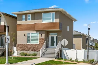 Image de Entire cozy house to yourselves - Regina