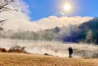 Image de Big Red Lodge, Gatherings, Riverview, Wade-in River Access