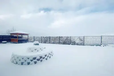 Image de 5bdr winter getaway with amazing views. Only 30 miles to ski resorts