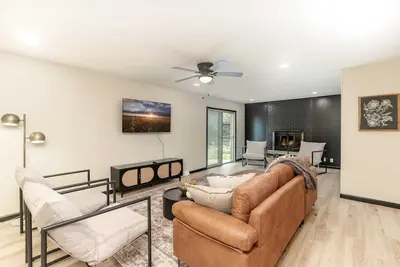 Image de Amazing East Side 3br 2ba Wifi Smrt Tv