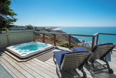 Image de Whale Watchers Bluff - Amazing Panoramic Views!