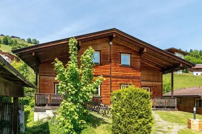 Image de Maison jumelée avec balcon/terrasse