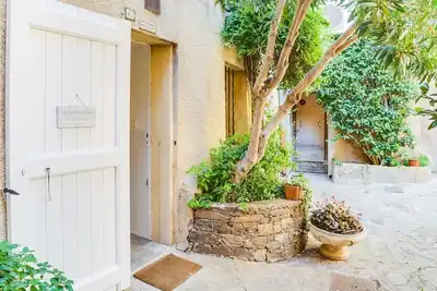 Image de Bel appartement pour 2 personnes avec Wifi et Tv