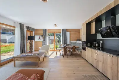 Image de Appartement Confortable avec 2 Chambres, Terrasse et Parking à Megève