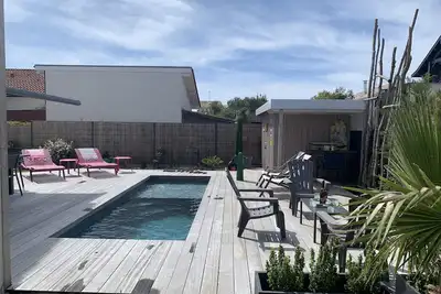 Image de Villa neuve centre ville/plage avec piscine