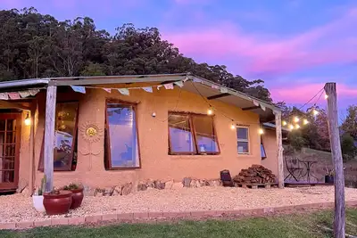 Image de Off Grid Cob House
