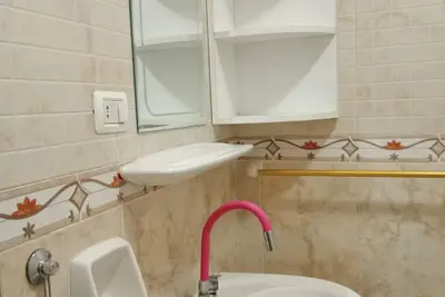 Image de apart quiet area and only 2m from the beach and Carrefour and it will take 5min