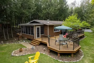 Image de Sassy Loon located in No Fish Bay on Little St. Germain Lake