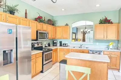 Image de Eir8505ph - Emerald's paradise by Disney