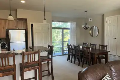 Image de Comfortable condo in Fraser, 15 minutes from Winter Park/Mary Jane ski slopes!