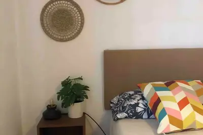 Image de Villa with swimming pool surrounded by olive trees, with fireplace and air conditioning