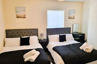 Image de Luxury house for 6 next to Anfield stadium