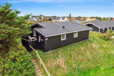 Image de \"Isabel\" - 500m from the sea by Interhome