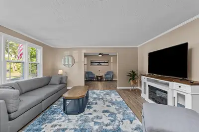 Image de The 19th Hole at Forest Park-->Just 1. 1 miles to Augusta National Golf Club!