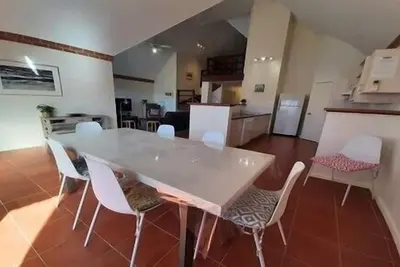 Image de Newly renovated ensuite, spacious villa with lovely garden view patio