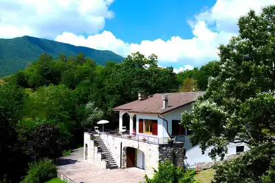 Image de Villa avec Vue Panoramique sur Bobbio et la Val Trebbia