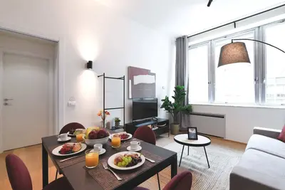 Image de Sweett | Classy Duomo Iv