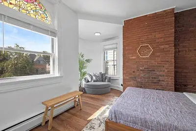 Image de Shadyside\/Pittsburgh, Modern & Bright 1 Bedroom with Free Parking