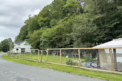 Image de Cozy cottage near Livingston Manor with creek and fenced-in yard. Pet-friendly!