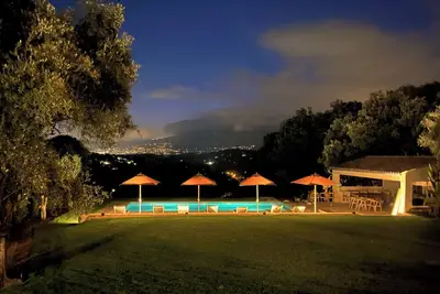 Image de Valbonne Villa with large Pool area and fantastic view!