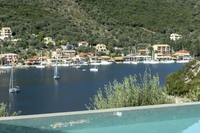 Image de Villa Zoe - pieds dans l eau a l entree de la baie de sivota infinity pool