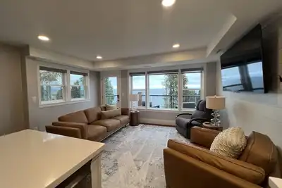 Image de The Vue on Lake Superior  I  Sunrise & Sunset Views  I  by Relax Open Air