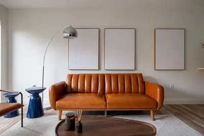 Image de Modern 2 Bedroom 2 Bath Apartment in Heart of Quincy