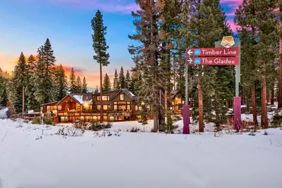 Image de Glades Wilderness Lodge: 10, 600sf, 10Br/11. 5 Ba, Air Conditioning, 1. 5 Acres, 22 Guests